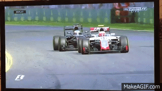 Alonso vs Gutierrez crash F1 Australia 2016 Slow Motion