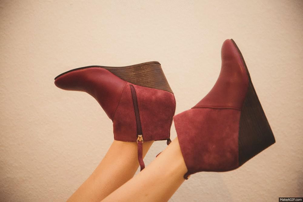 ankle boots on Make A Gif