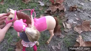 Barbie Saddle 'n Ride Horse Toy Unboxing & Review New for 2015 *See Barbie ride on the Beach!